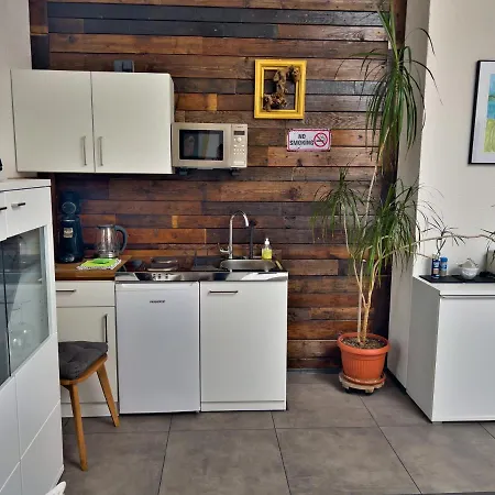 아파트 Messe-Appartement 2, Zu Fuss In 5 Minuten An Der Messe Friedrichshafen 프리드리히스하펜